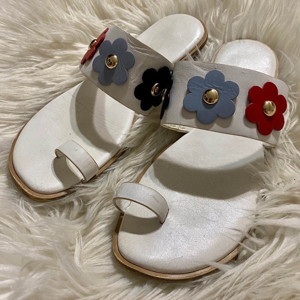 Michael Kors 7.5 White Leather Sandals w Flowers